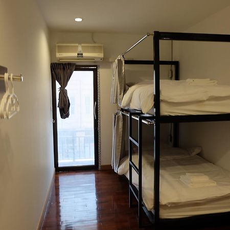 F Plus F Hostel Chiang Mai Buitenkant foto