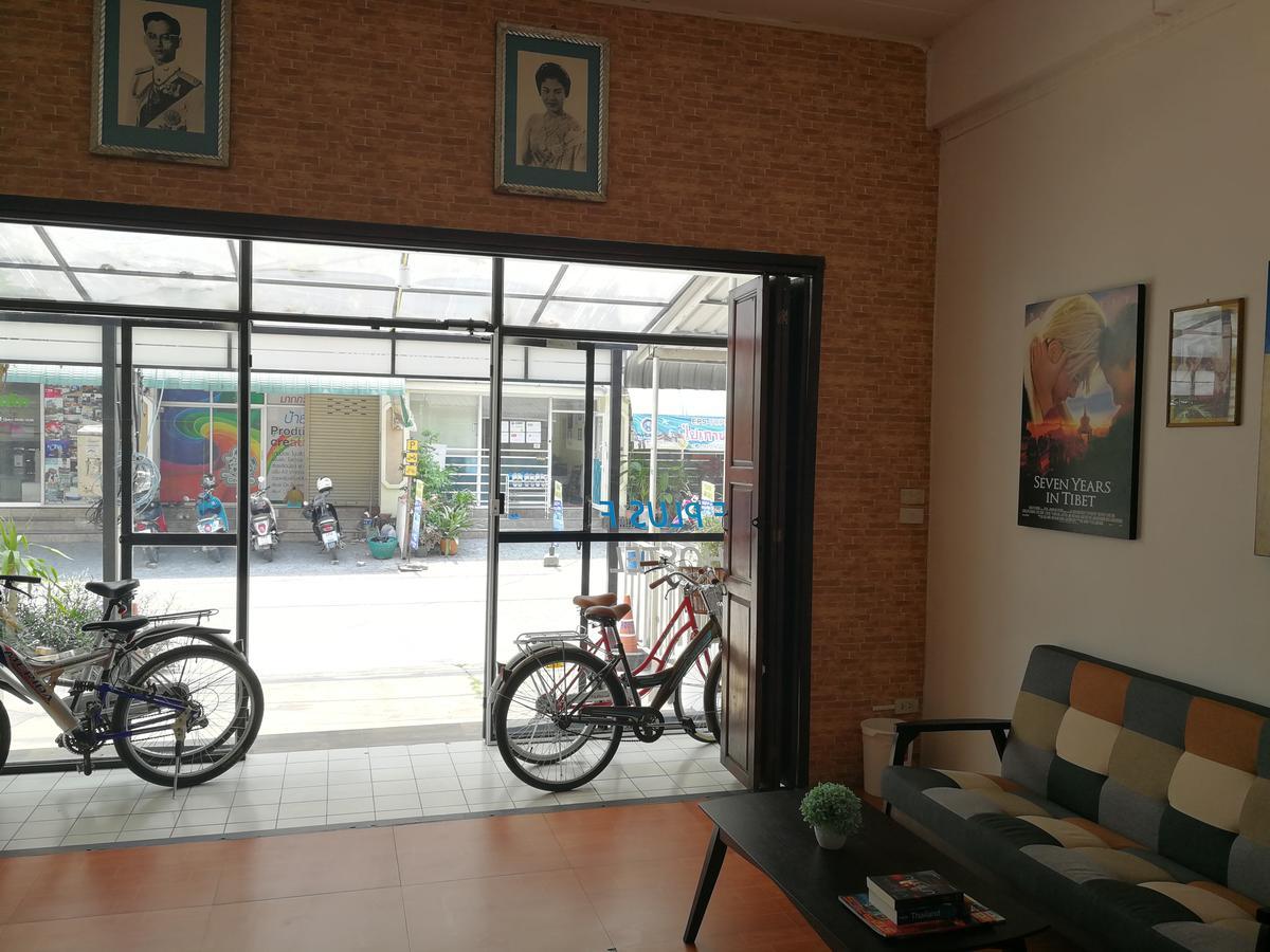 F Plus F Hostel Chiang Mai Buitenkant foto